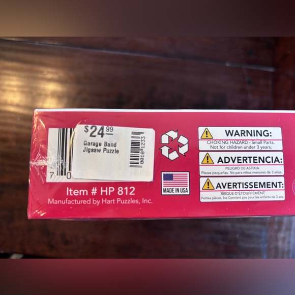 New in Box Garage Band Guitar Puzzle by Puzzles with Hart - Picture 3 of 3